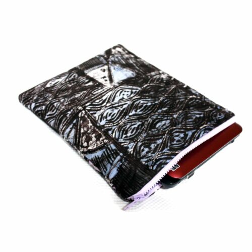 10.2 inch Gadget Sleeve in Lilac Web Adire