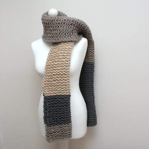 Grey and Cream Chunky Knit Scarf - Image 4