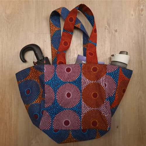 Circles Cube tote - Image 3