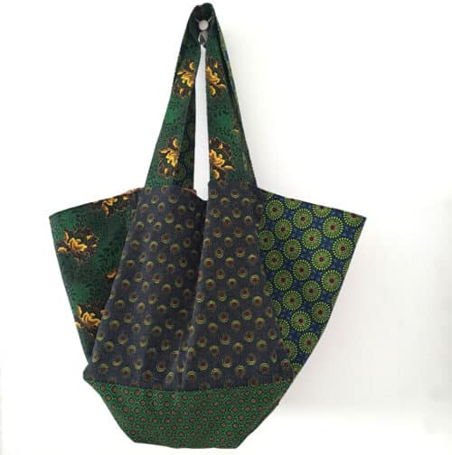 Green Shweshwe Patchwork Cube tote - Image 2